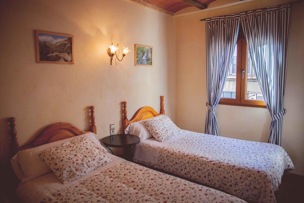 La Vall De Silvestre Mas de Barberáns Екстериор снимка